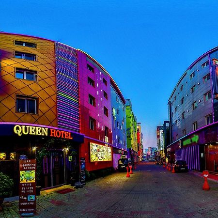 โรงแรมควีน Gwangju Metropolitan City ภายนอก รูปภาพ